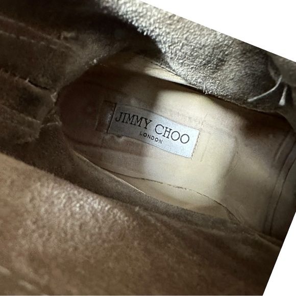 JIMMY CHOO SANDY BEIGE SUEDE BUCKL;ED DETAIL BIKER ANKLE SLOUCHY BOOTS (SZ 41) - Picture 4 of 15